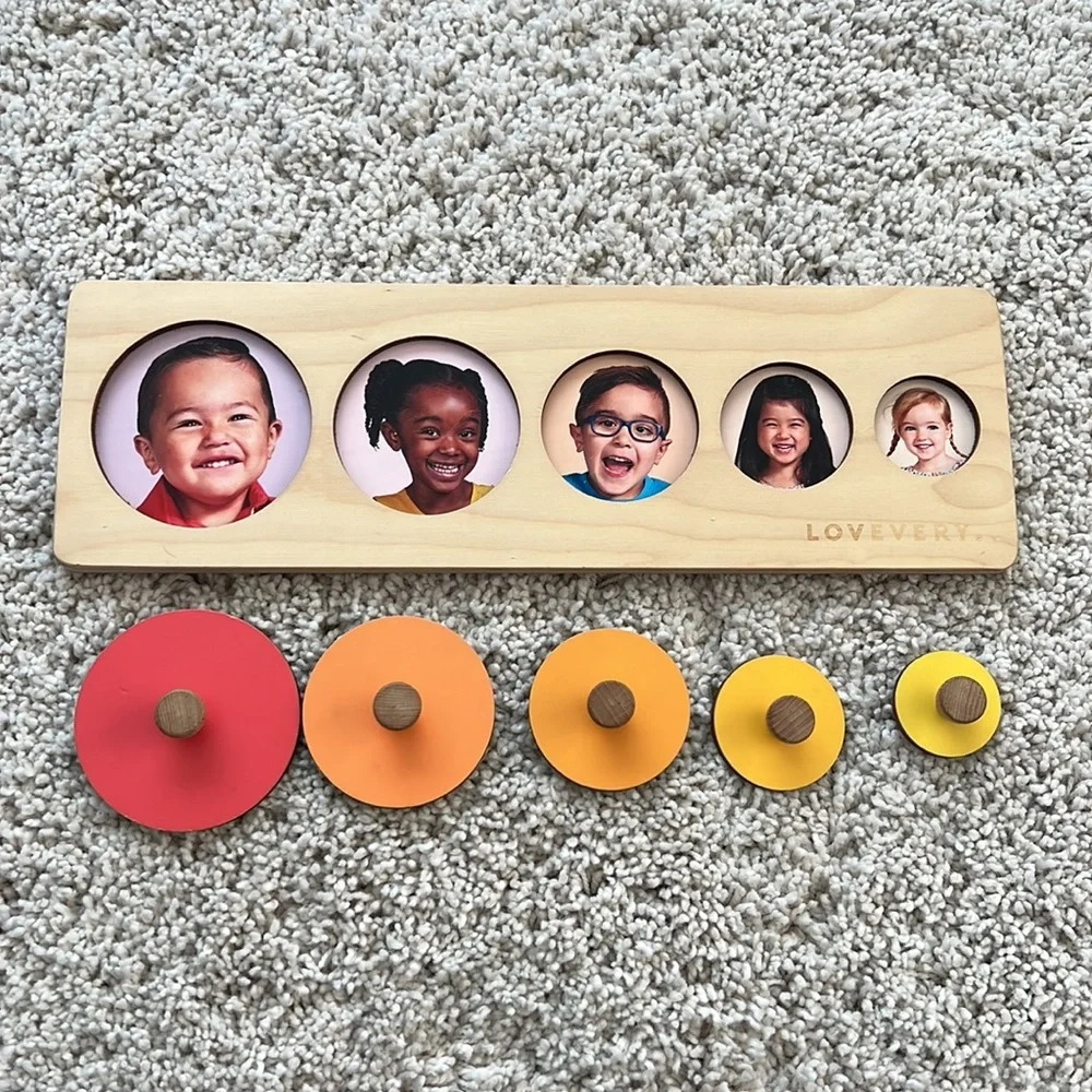 Lovevery Circle Of Friends Puzzle